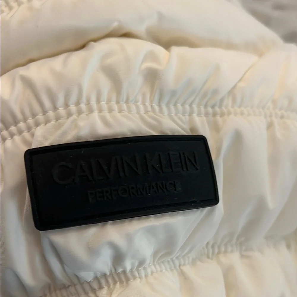 Calvin Klein White Quilted Vest - Picture 7 of 10